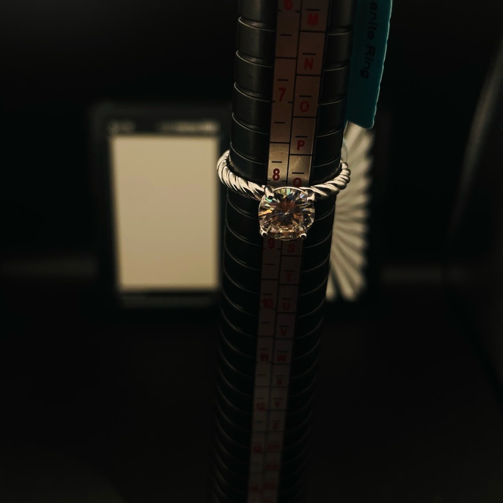 Moissanite Twisted Band Solitaire Ring with Clear Round Stone